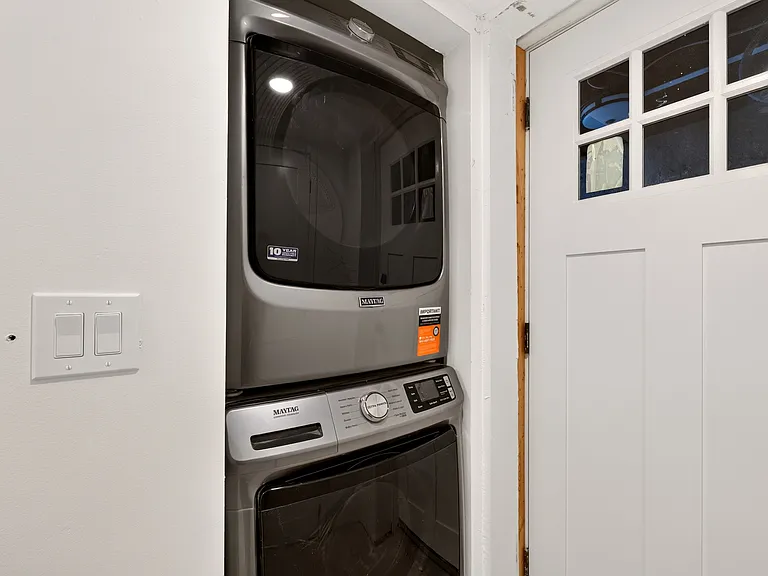 1920 11th Ave W #A — Photo 17