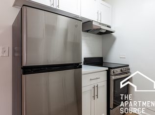 441 W Barry Ave APT 435, Chicago, IL 60657