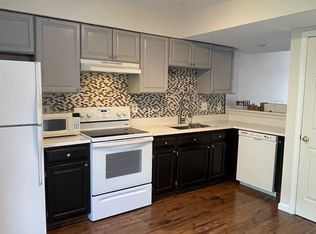 722 E Sherwood Hills Dr, Bloomington, IN 47401
