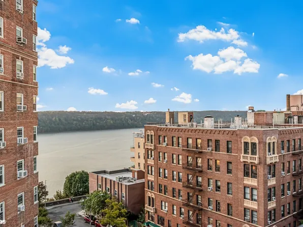 205 Cabrini Boulevard image 22 of 23