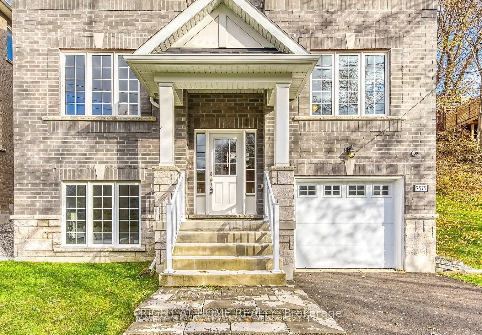 4 bed, $5,900 — Photo 4
