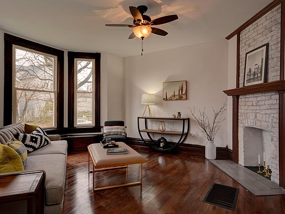 4th image of 879 Oakwood Ave