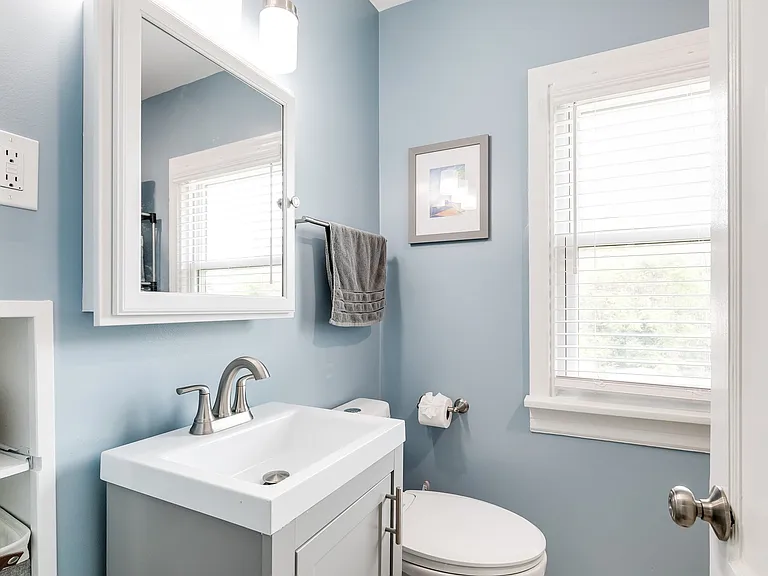 2424 Wedgewood Ave — Photo 23