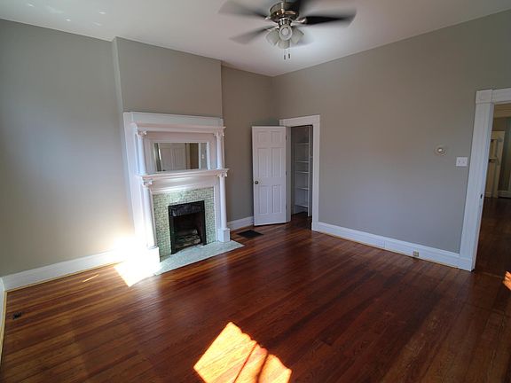 4th image of 1516 Woodburn Ave