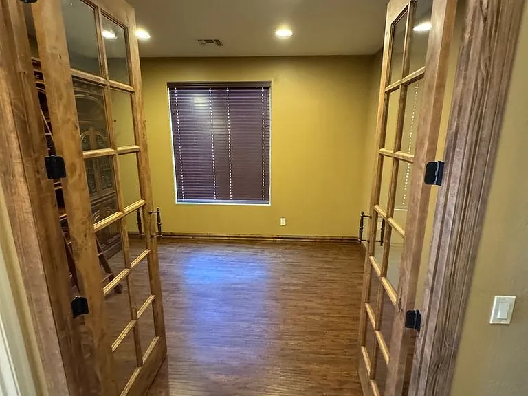 3458 E Merrill Ave — Photo 8