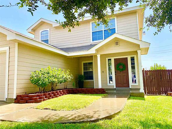 2nd image of 3618 Adair Dr