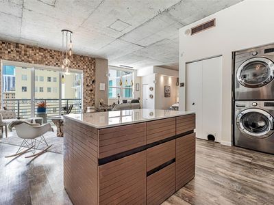 133 NE 2nd Ave APT 1208, Miami, FL, 33132
