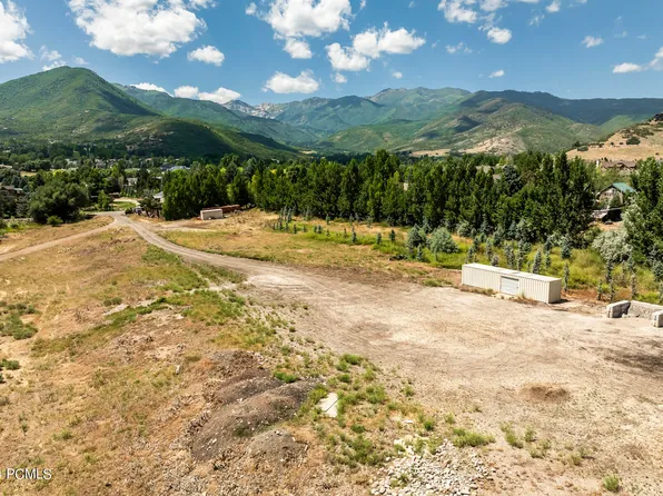 800 Pine Canyon Rd, Midway, UT 84049