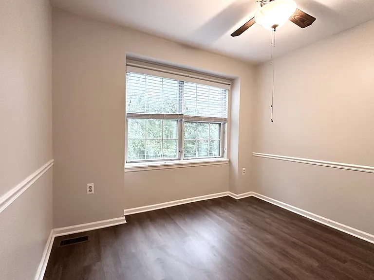 5700 Medallion Ct — Photo 24