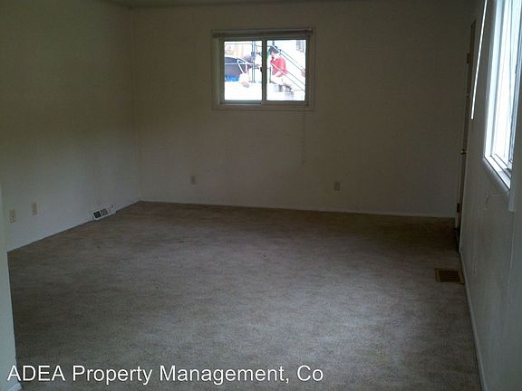 4th image of 125 Jefferson St