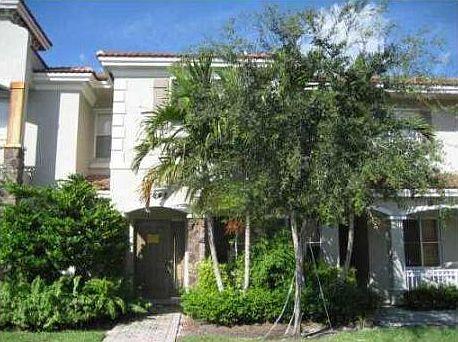 1st image of 2778 SW 82nd Ave #100