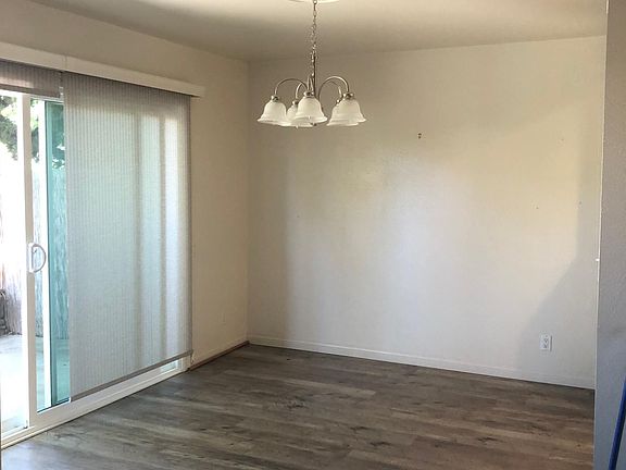 4th image of 2527 Edgerton Pl