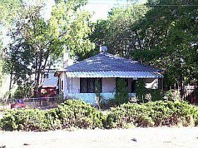 1st image of 1416 W Van Buren Ave