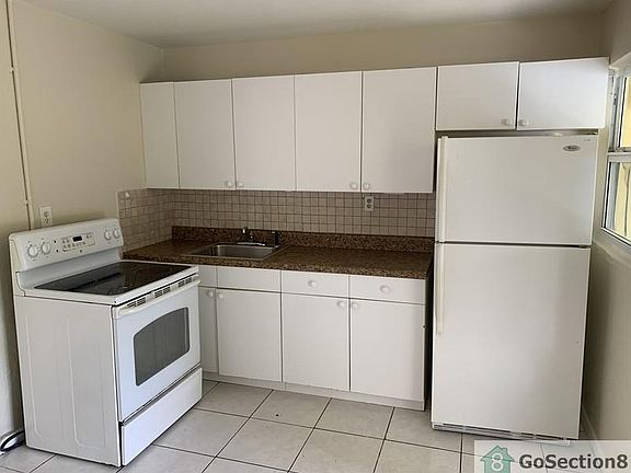 4th image of 1210 N J St #1