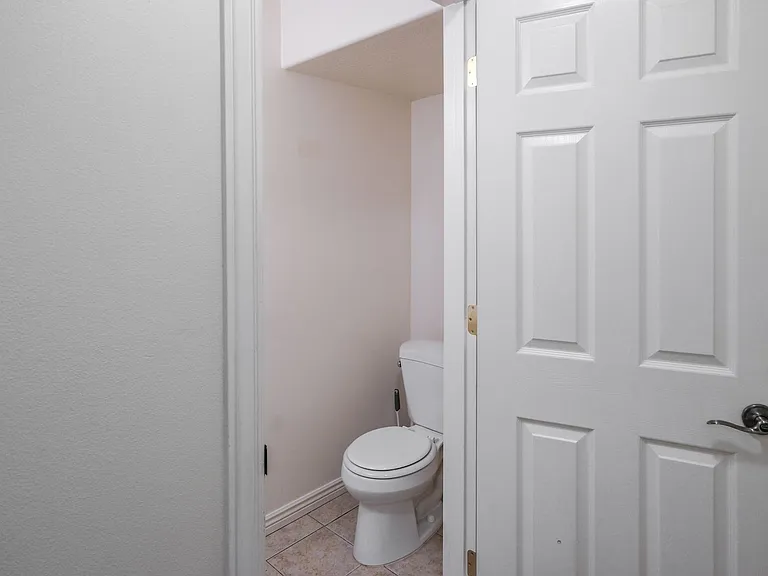 369 N Main St #4 — Photo 11