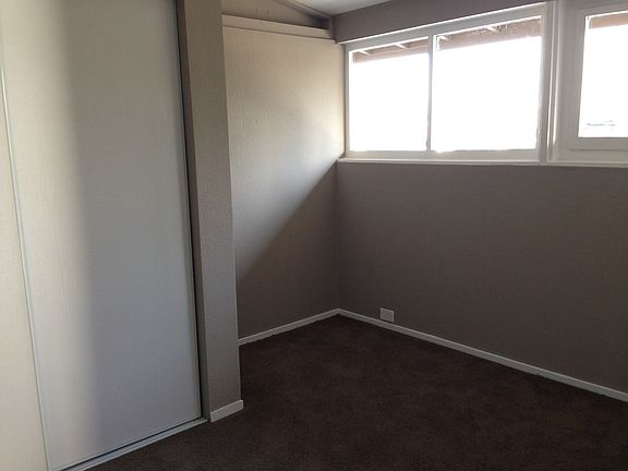 3rd image of 5513 Heron Ave