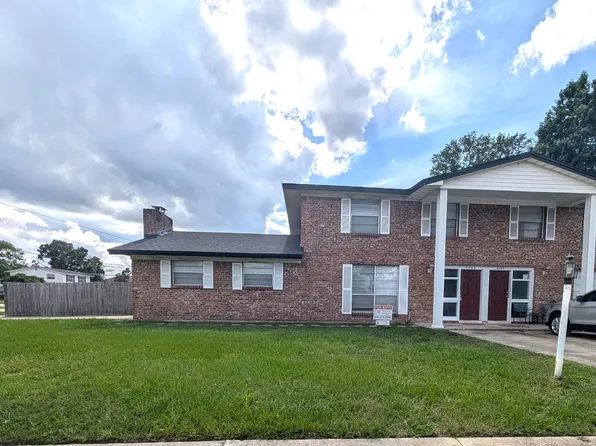 6036 Bizier Rd E, Jacksonville, FL 32244