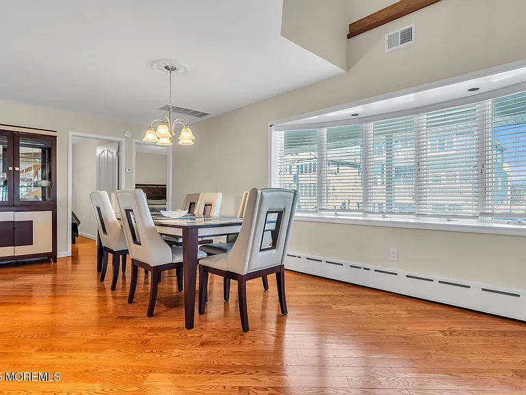 115 N Ocean Ave — Photo 28
