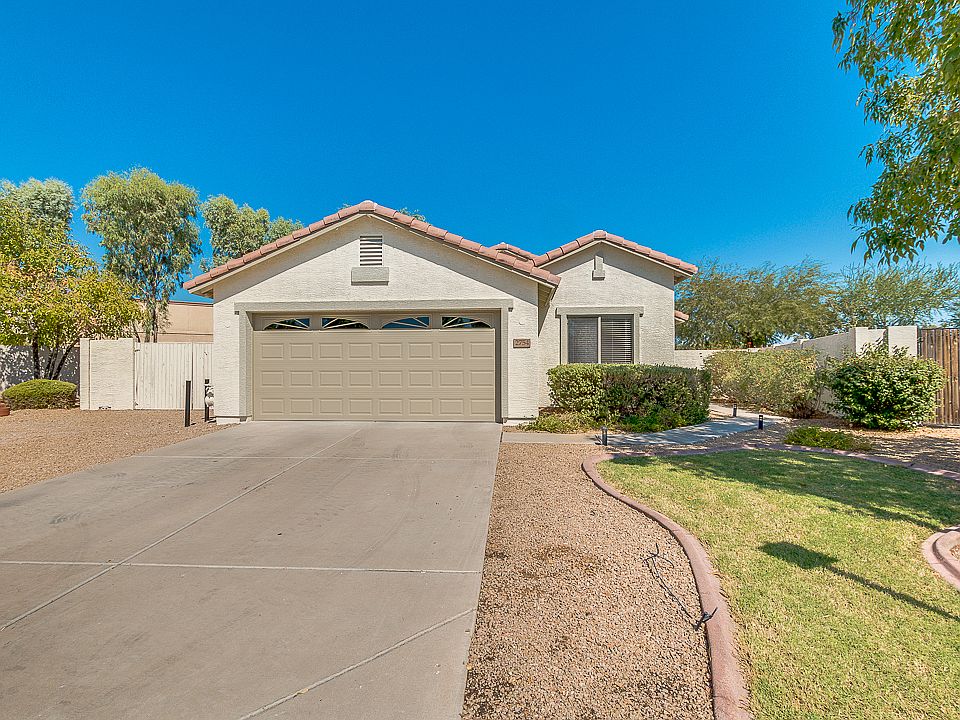 1st image of 2754 E Carol Ave