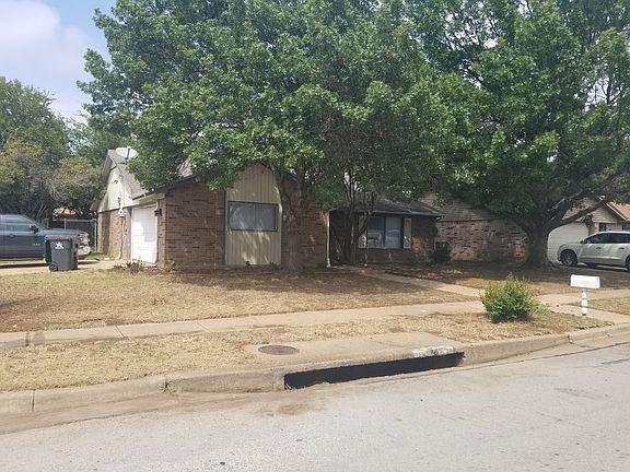 2nd image of 4215 Gentle Springs Dr