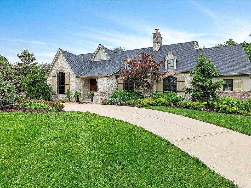 1st image of 12916 Sunset Bluff Ct