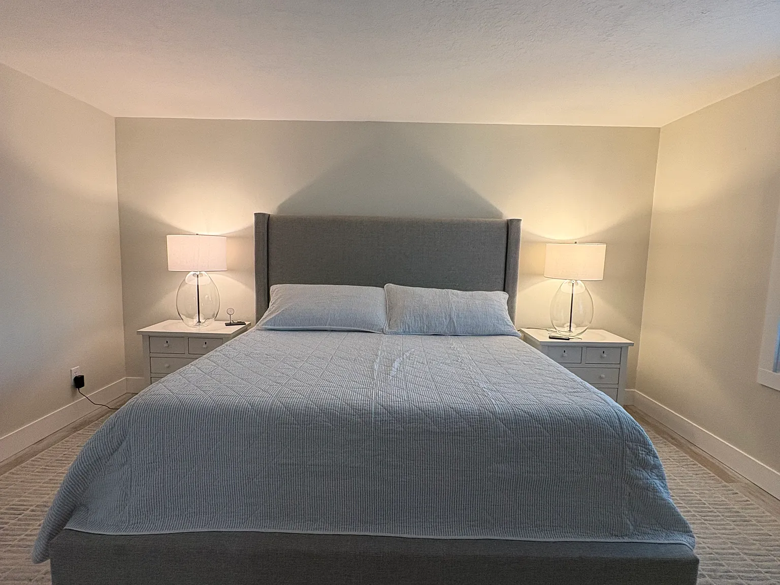 1 bed, 823 sqft, $2,000 — Photo 1