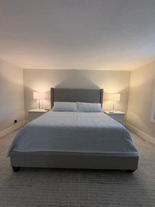 5005 Coquina Key Dr SE APT B, Saint Petersburg, FL, 33705
