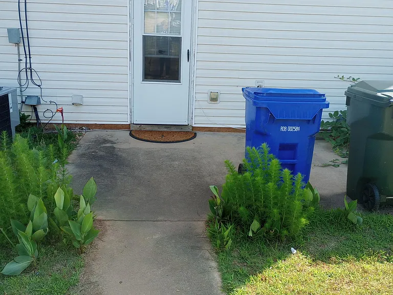 132 Hawkeye Ln — Photo 2