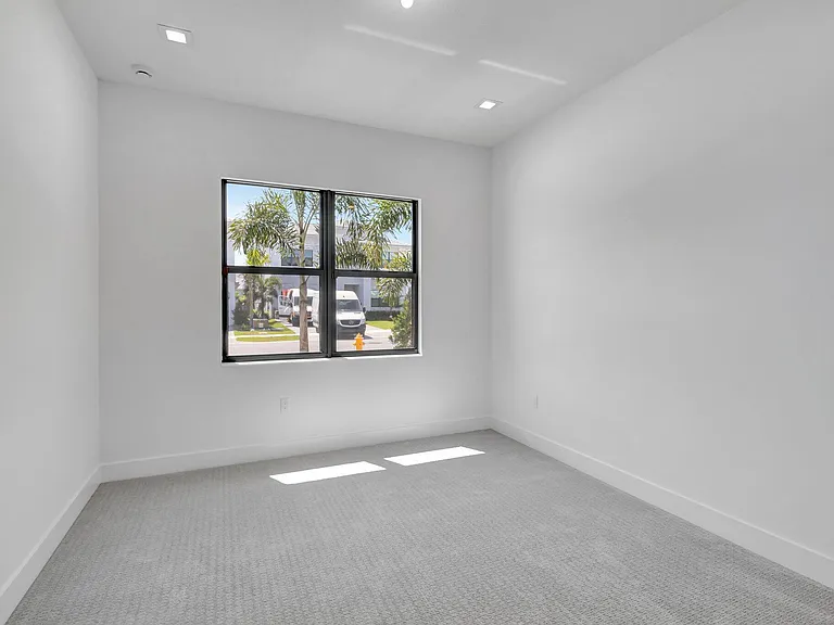13079 Feathering Way — Photo 10