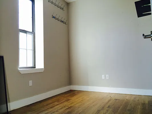 Rented by Nooklyn NYC LLC | media 3