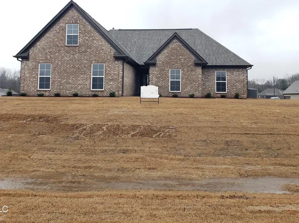 106 Honor Cv, Senatobia, MS 38668