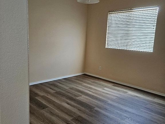 4th image of 13755 Colorado Ln