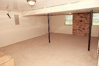 5th image of 409 Ambrose Dr