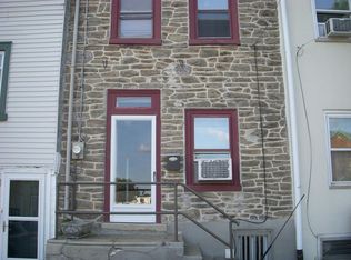 160 Carson St, Philadelphia, PA 19127