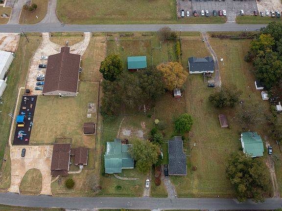 5th image of 113 Pine Cir