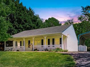 95 Farmington Rd, Lynchburg, VA 24502