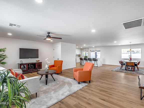 5th image of 13043 W WILDWOOD Drive