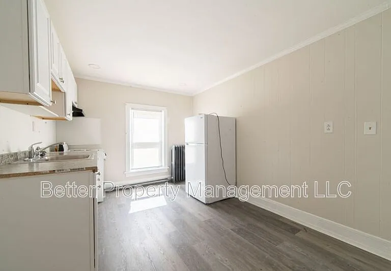 414-416 W Park Ave #4 — Photo 2