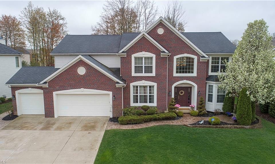 1st image of 20703 Donegal Ln