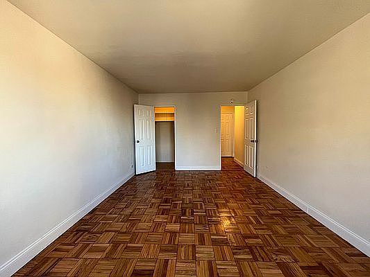5th image of 250 E 73rd St APT 16D