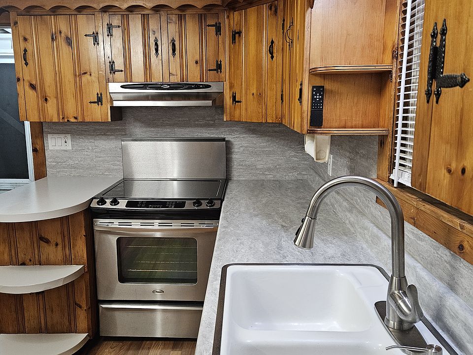 2nd image of 34 Lowell St #34A