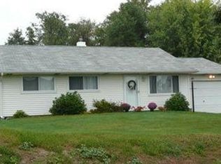 197 Holyoke Rd, Butler, PA 16001