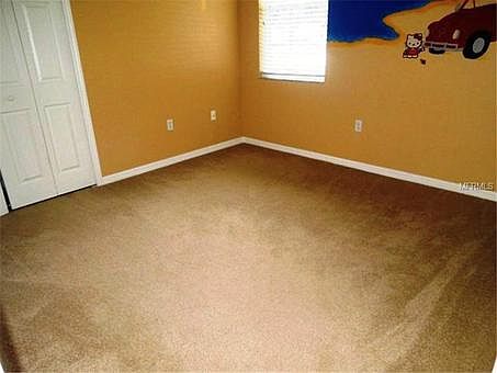 5th image of 473 Woodford Dr