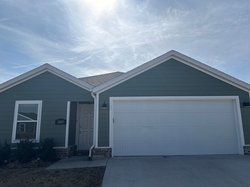 1st image of 5809 W Holdcroft Dr