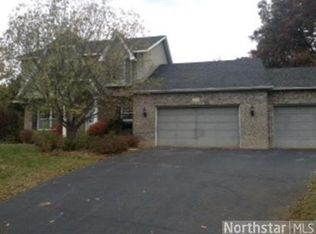 12172 Kerry St NW, Coon Rapids, MN 55433