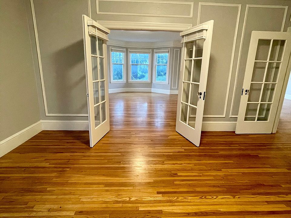 1st image of 2070 Fell St #8