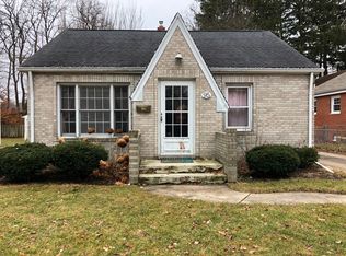 95 Roosevelt St, St Charles, IL