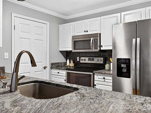 5th image of 104 Pier 33 Dr Unit 317