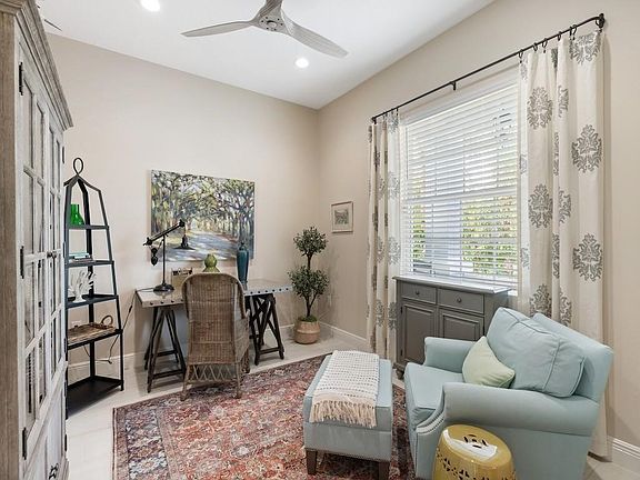 4th image of 2582 Saint Lucia Cir