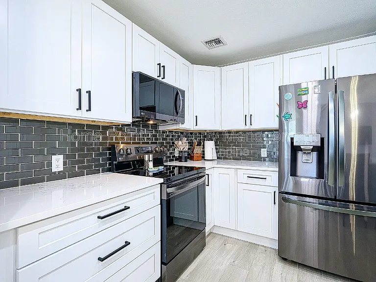 4715 Swordfish St — Photo 6